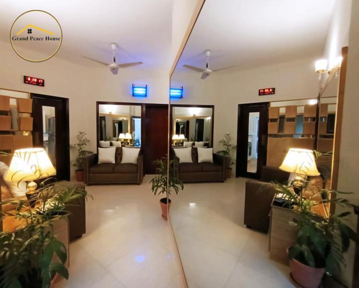 Grand Peace House II Bed & Breakfast Islamabad Eksteriør bilde